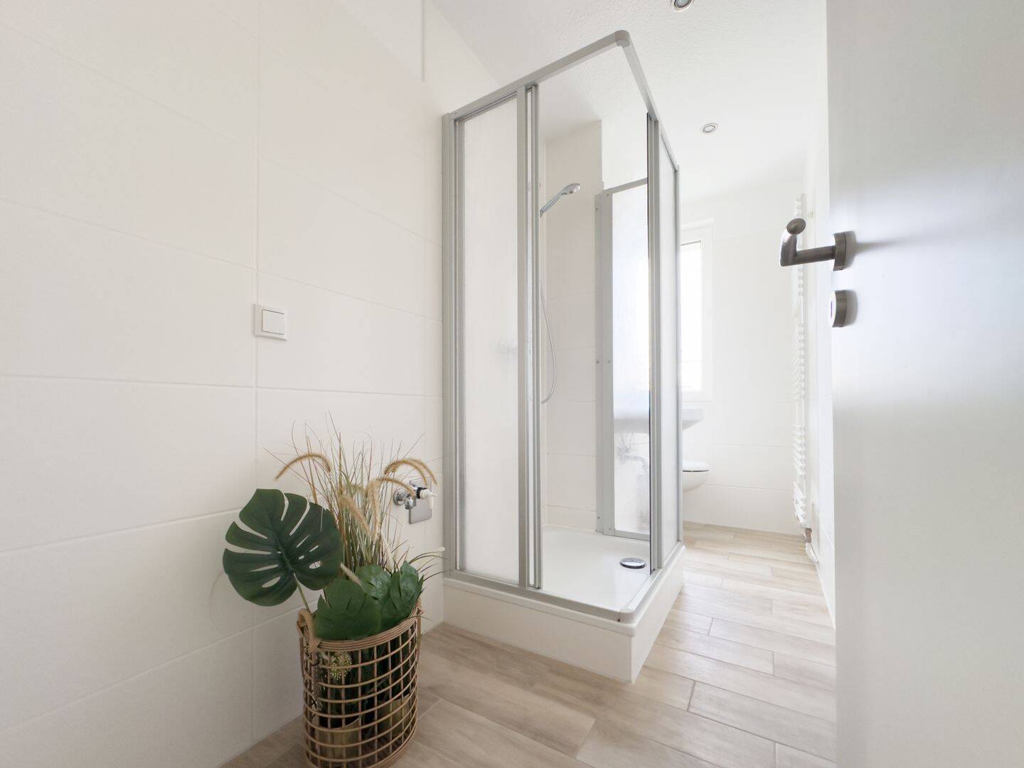 Stadtfeld Ost - Gemütliche helle Wohnung im beliebten Kiez – Magdeburg – Vorschaubild 2