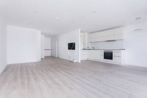Wohnen am Wasser - modernisierte Maisonettewohnung mit Balkon – 13595 Berlin – Vorschaubild 2