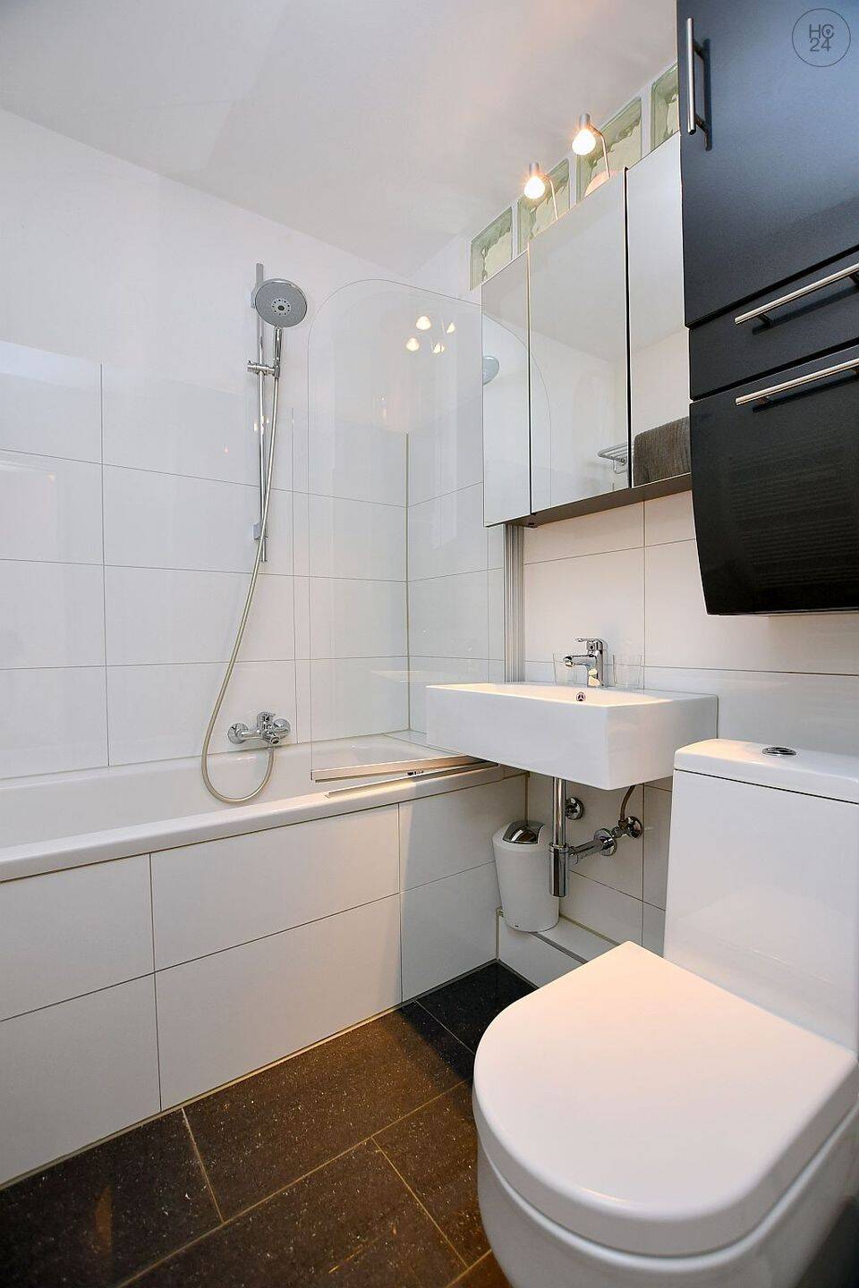 Modern möbliertes Apartment mit Balkon in Stuttgart Degerloch – Stuttgart – Vorschaubild 4