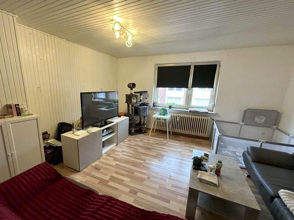 Schöne 3-Zimmer-Wohnung in Geestemünde mit Einbauküche und Keller – Bremerhaven – Bild 1 von 7