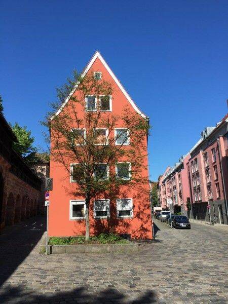 Geräumige 1-Zimmerwohnung in der Altstadt - Direkt beim Neuen Museum