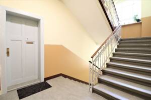 Loft Dachgeschoss Wohnung frisch saniert! – 1127 Dresden – Vorschaubild 3