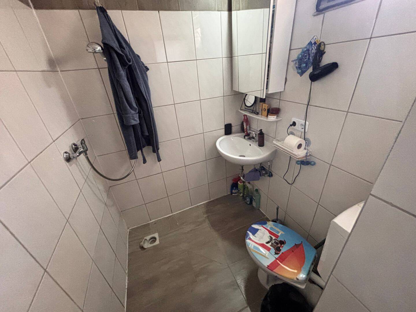 Freies Wohn- und Geschäftshaus mit Laden/Bar im EG + 8 Apartments - Altstadt in Nürnberg – Nürnberg – Vorschaubild 9