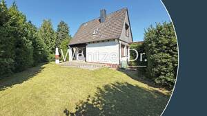 Klein, fein und voller Möglichkeiten! Einfamilienhaus mit Traumgarten in ruhiger Sackgassenlage - Wentzel Dr.