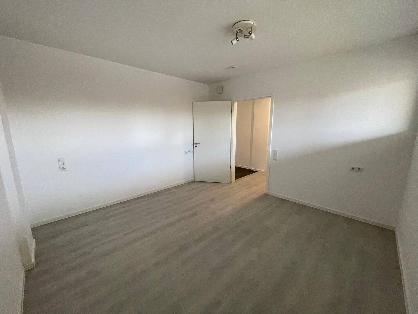Moderne 1-Zimmer-Wohnung in Osnabrück zur Miete – Osnabrück – Vorschaubild 7