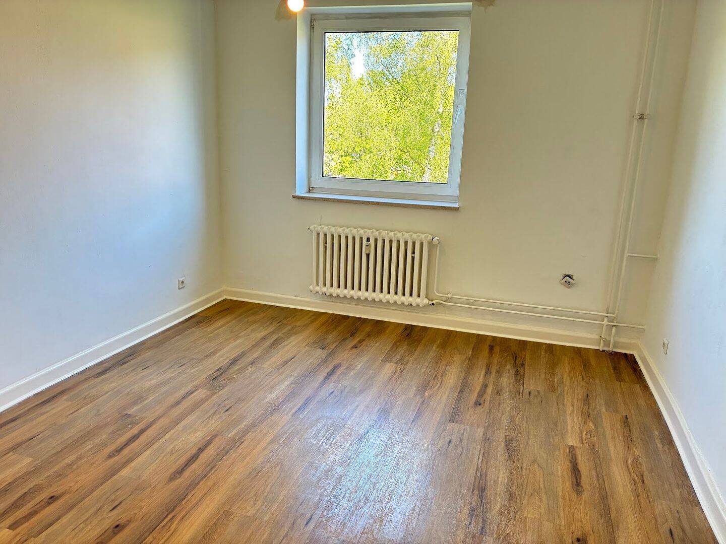 Praktische 2,5 Zimmerwohnung mit EBK!