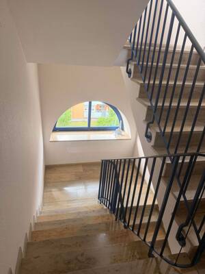 Sonnige Wohnung in Augsburg: 2-Zimmer-Wohnung zu verkaufen – 86169 Augsburg – Vorschaubild 2