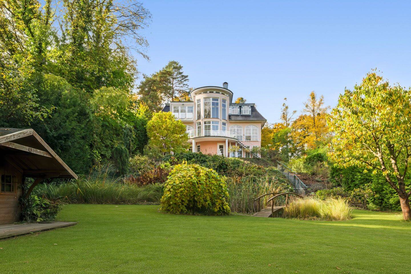 Exklusives Wohnerlebnis: Villa mit Seezugang auf 2.000 m² Hanggrundstück – Potsdam – Vorschaubild 5