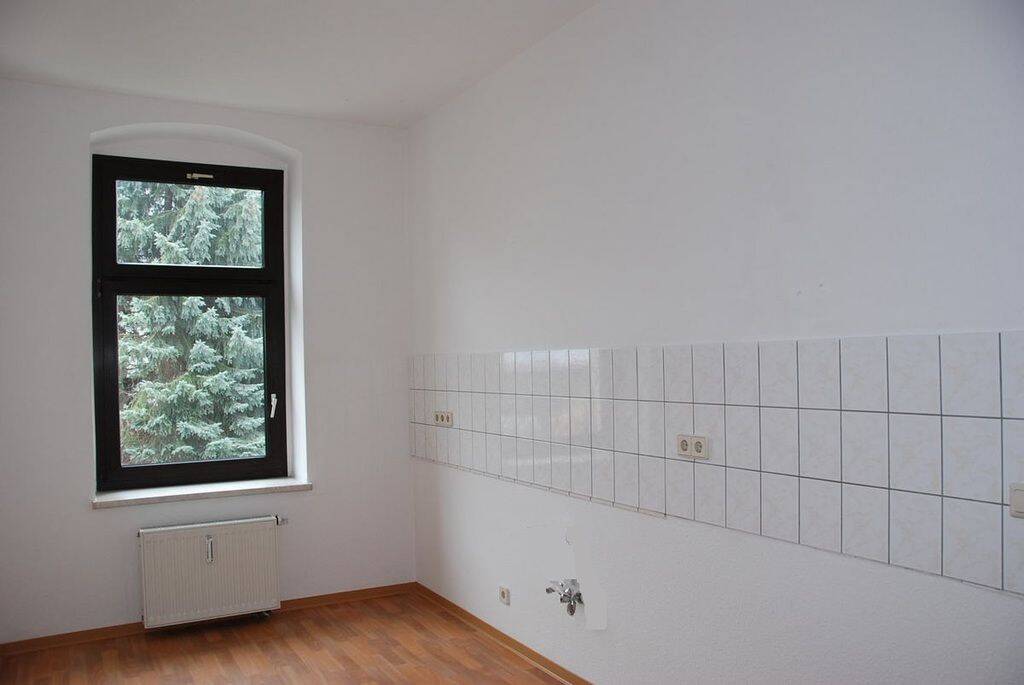 2-Raum-Altbauwohnung mit Wanne – Chemnitz – Vorschaubild 3
