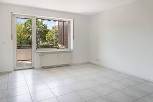 Lichtdurchflutete 4-Zimmer Wohnung mit 2 Balkonen, Garage & Stellplatz – 51149 Köln – Vorschaubild 4