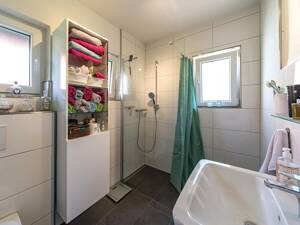 Gepflegtes, teilmodernisiertes Einfamilienhaus in Kreyenbrück – 26133 Oldenburg – Vorschaubild 8