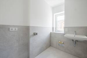 Selbstnutzer oder Kapitalanleger aufgepasst: West-Terrasse, Tageslicht-Badezimmer, Aufzug - Chance – 81369 München – Vorschaubild 6