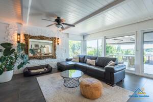 Exklusiver Bungalow am Sallerner Berg: Traumhafter Domblick, Südlage & zwei Garagen – 93057 Regensburg – Vorschaubild 8