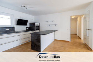 Exklusive 3-Zimmer-Wohnung mit Einbauküche und Tiefgaragenstellplatz im Grundig-Park