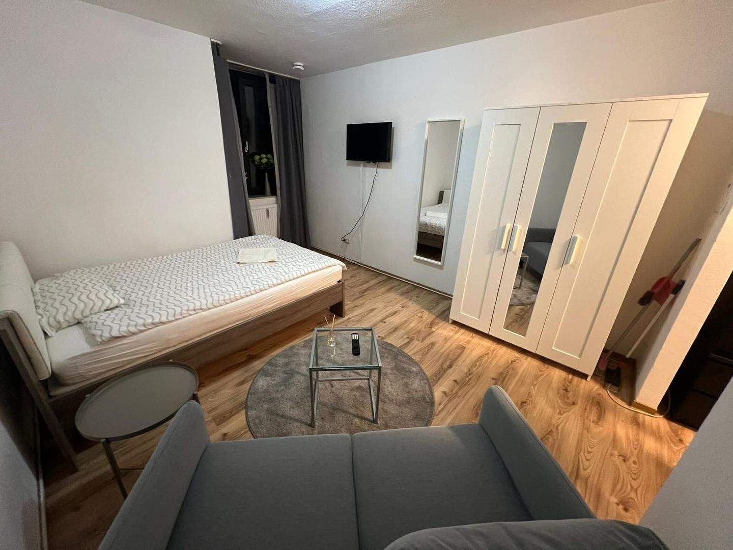 Vollmöblierte Wohnung in Saarbrücken Innenstadt – Saarbrücken – Vorschaubild 5