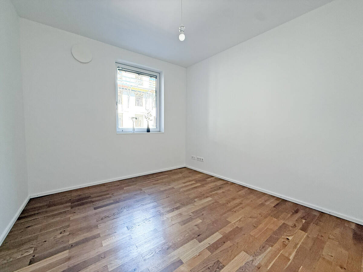 Nähe Theresienwiese - Moderne Maisonette mit 2 Balkonen, Terrasse & Lift direkt in die Wohnung – München – Vorschaubild 9