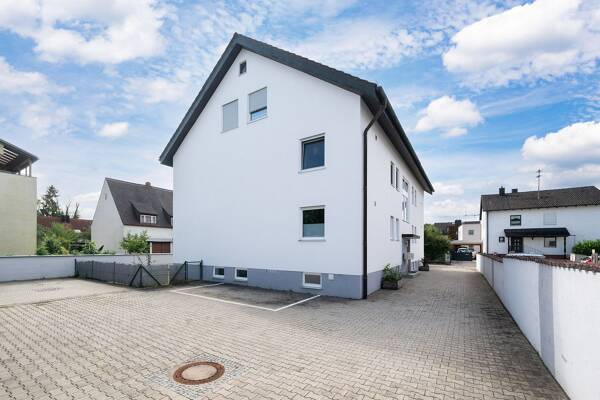 Mehrfamilienhaus in 85757 Karlsfeld mit 472 m² kaufen