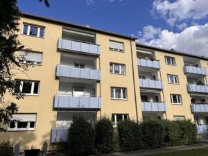Rendite 3,10%! Vermietete 3 Zi. ETW mit 6 m² West-Loggia im Westen von Regensburg – 93049 Regensburg – Vorschaubild 3