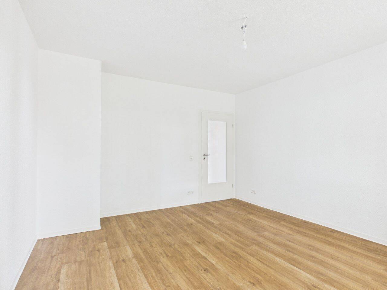 3-Raum-Wohnung mit Balkon auf dem Kaßberg – Chemnitz – Vorschaubild 9