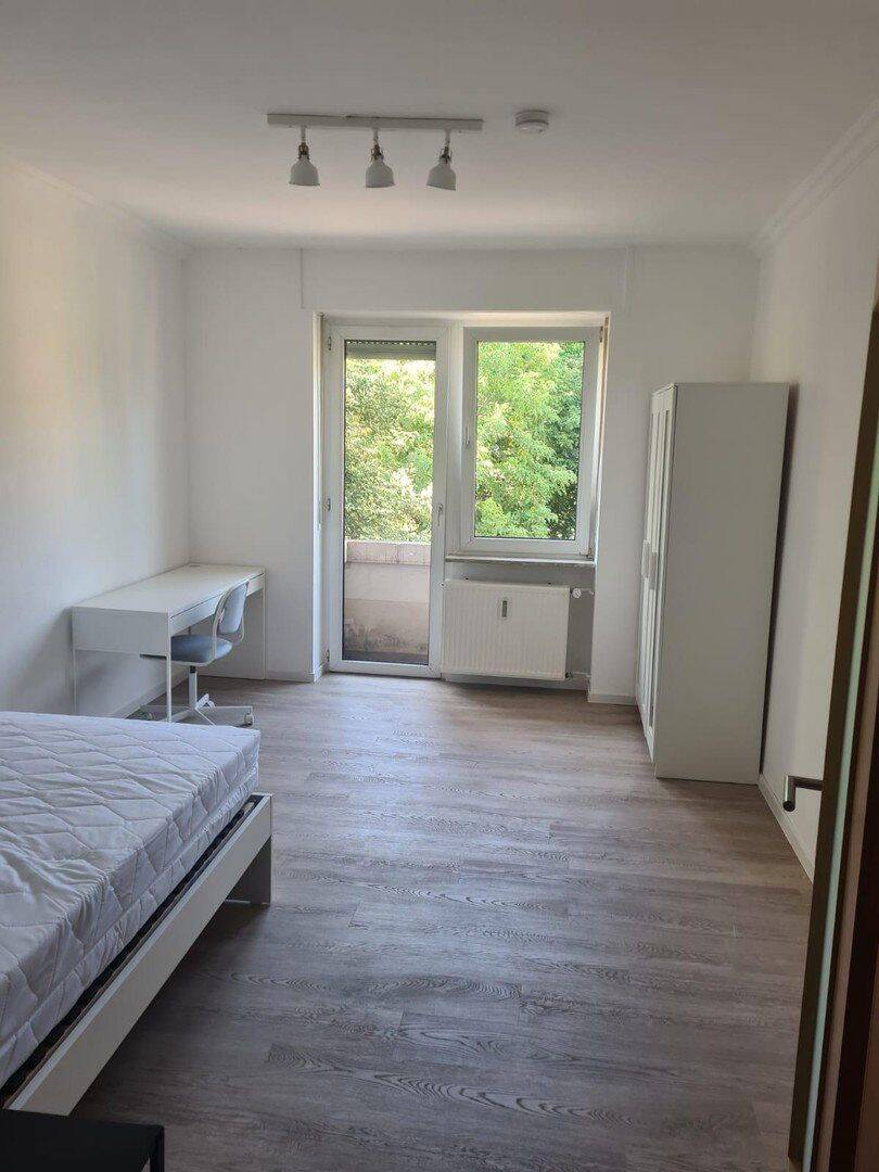 Gepflegtes Mehrfamilienhaus mit Ausbaupotential in Mannheim – Mannheim – Vorschaubild 8