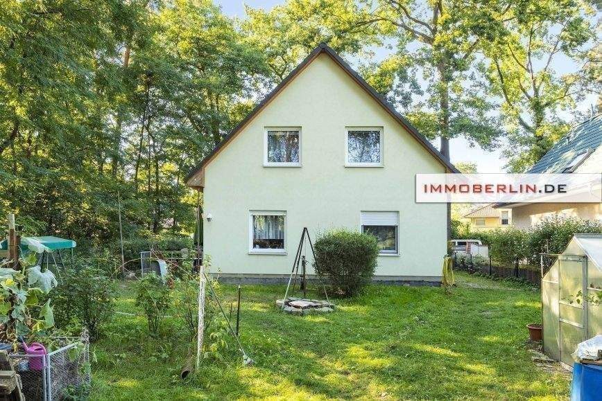 IMMOBERLIN.DE - Attraktives Einfamilienhaus mit großem Südgarten nahe Potsdam – Michendorf – Bild 1 von 9