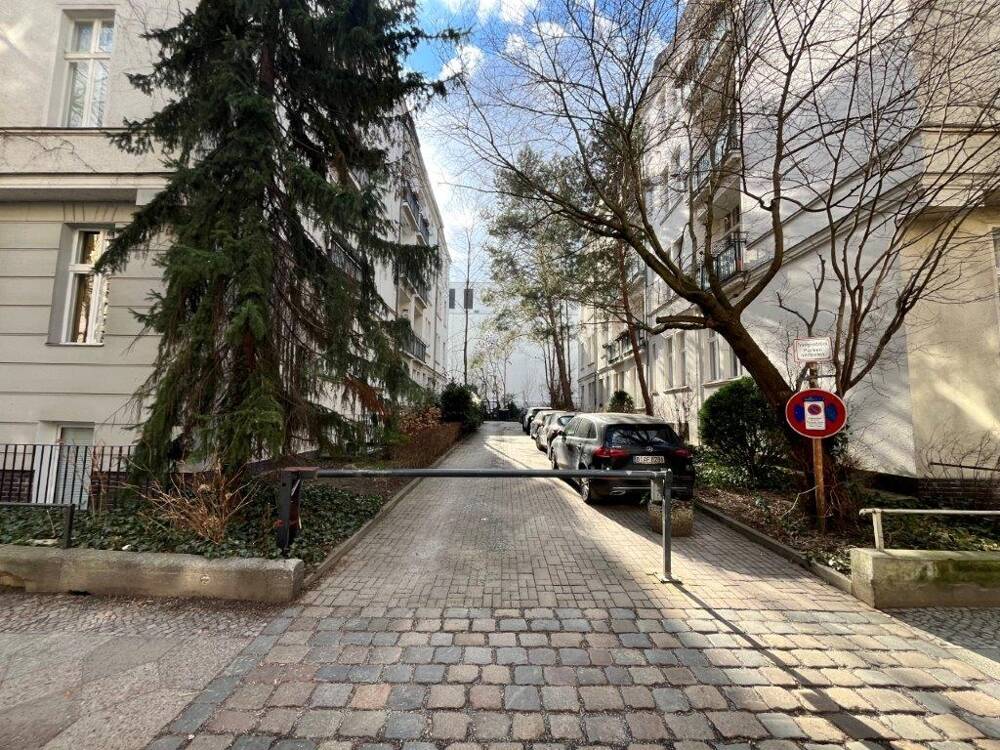 barrierefrei ca. 200 m zur Schloßstr. in Steglitz - 11 m² Terrasse – Berlin – Vorschaubild 2