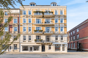 Altbaucharme in Altona: Helle 3,5 Zimmer Wohnung mit Balkon und Dielenboden – 22767 Hamburg – Vorschaubild 3