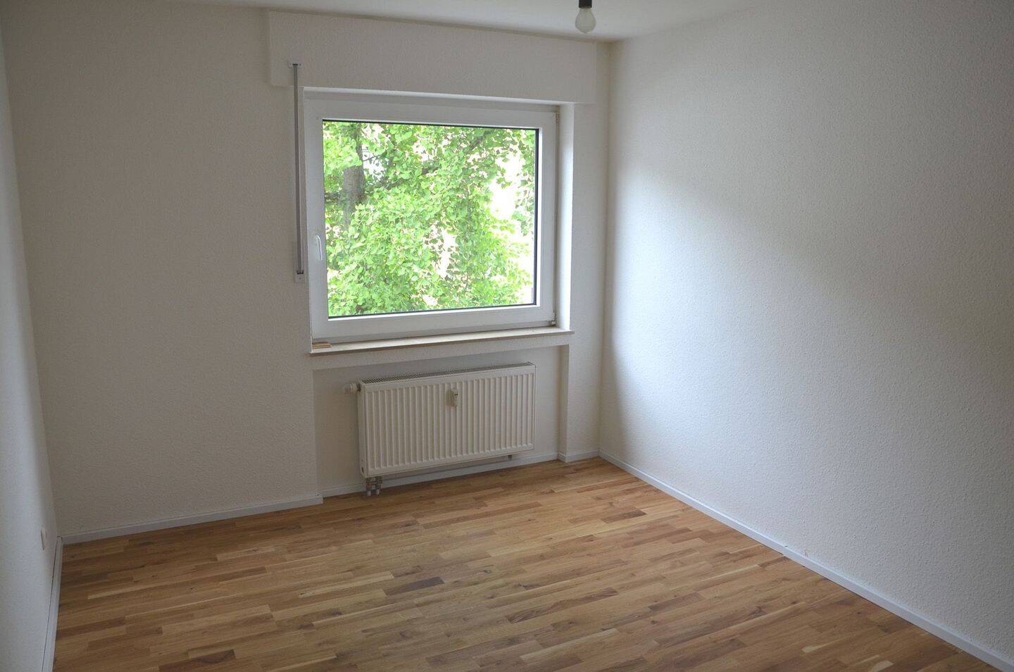 Helle lichtdurchflutete 2-Raum Wohnung in Mönchengladbach Rheydtydt – Mönchengladbach – Vorschaubild 3