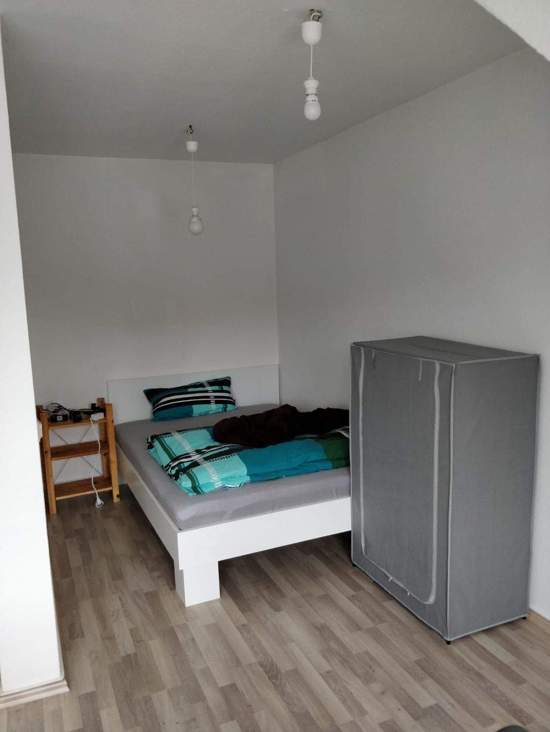 1 Zi Apartement mit Bad im DG Ap 35 – Jena – Vorschaubild 3
