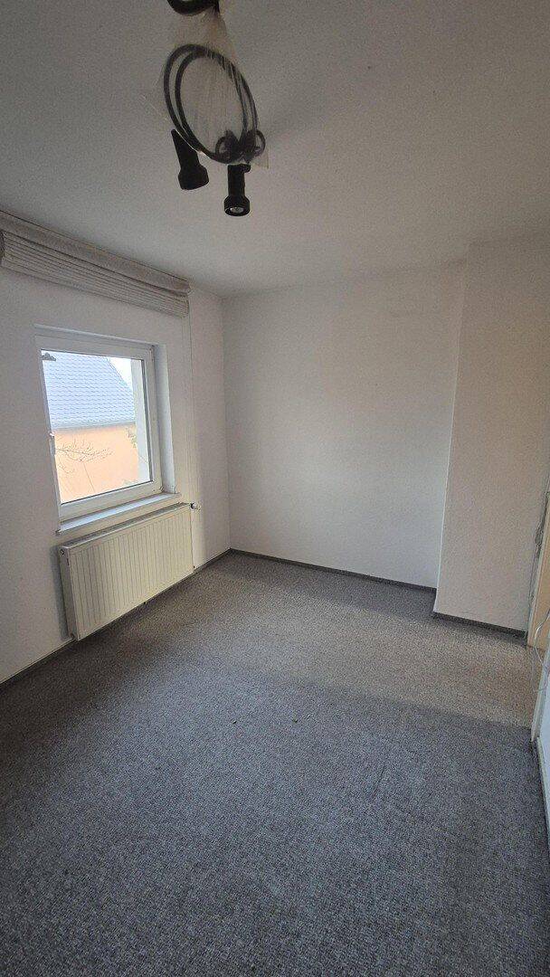 Einfamilienhaus mit Grundstück und Garage – Leipzig – Vorschaubild 9