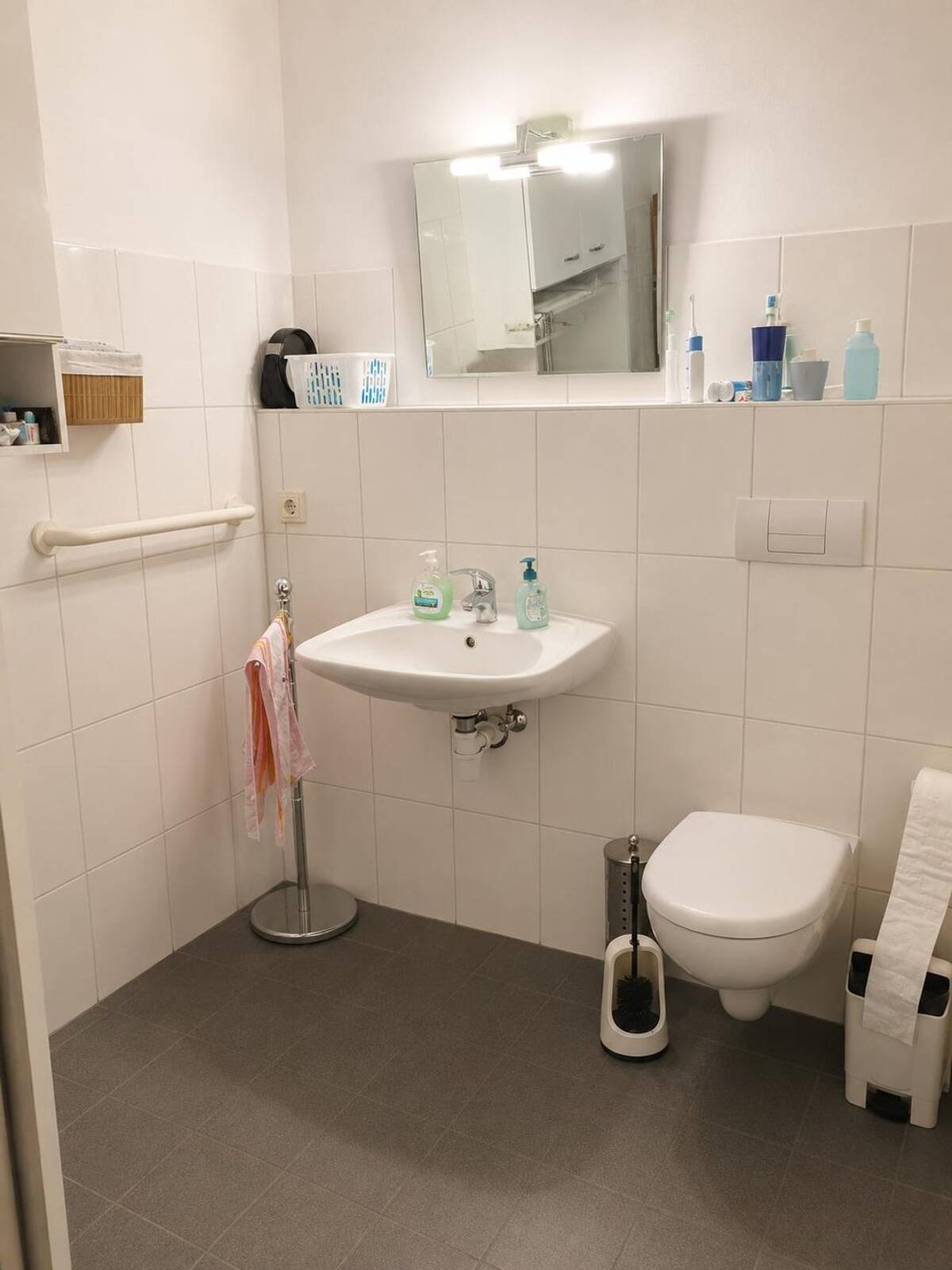 Nachmieter für gemütliche Seniorenwohnung gesucht!! – 46485 Wesel – Bild 1 von 3