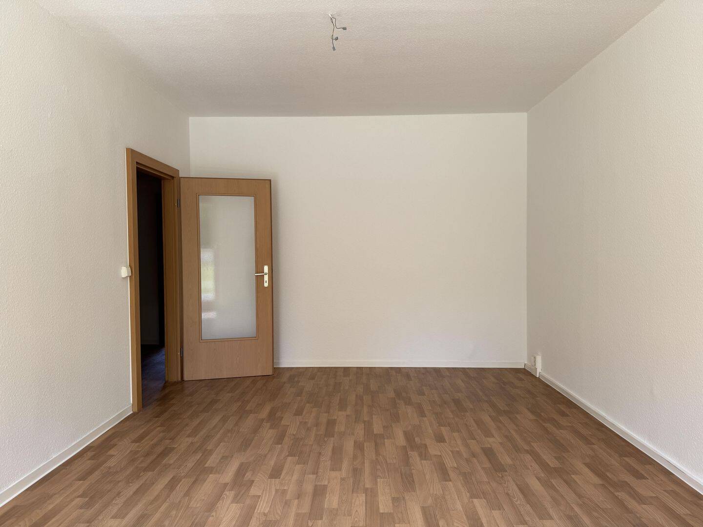 Vergrößern, verkleinern oder Vermieter werden? 1. Etage! Top gepflegt, grüne und ruhige Lage – Dresden – Vorschaubild 7