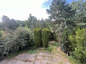 Bezugsfreies EFH mit zusätzlichem Bauland am Naturschutzgebiet