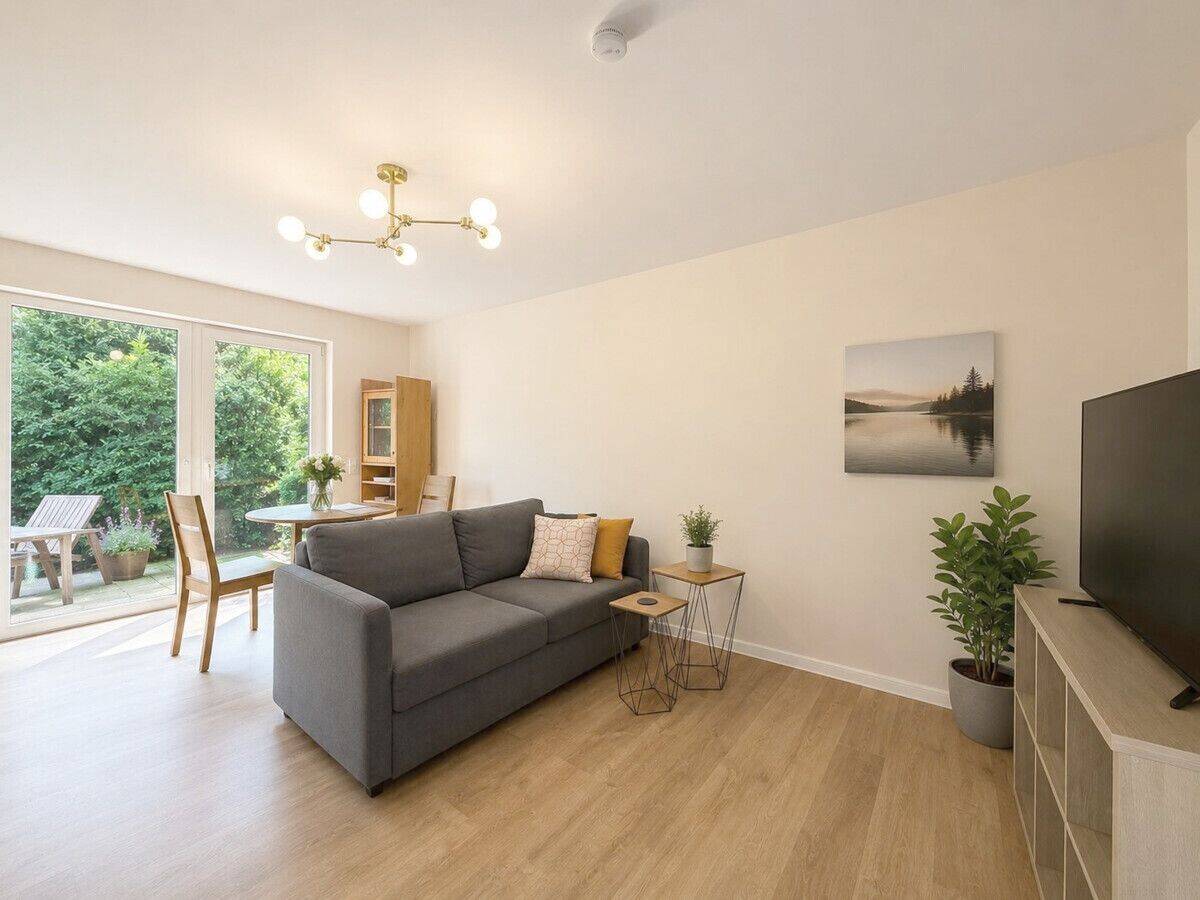 Wunderschöne neue Terrassen-Garten-Wohnung, nach Westen ausgerichtet und mit Einbauküche in Moosach – München – Vorschaubild 5