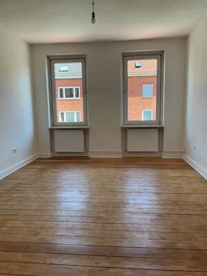 Schöner Wohnen: familienfreundliche Altbauwohnung im Zentrum! – 24114 Kiel – Vorschaubild 3