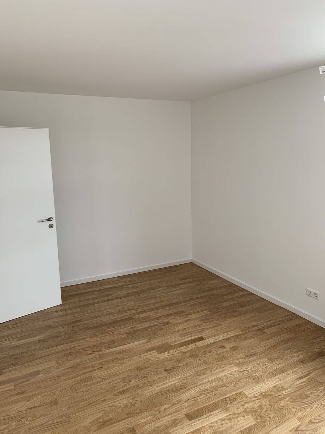 Moderne 3-Zi.-Wohnung in absoluter Top-Citylage – Stuttgart – Vorschaubild 8