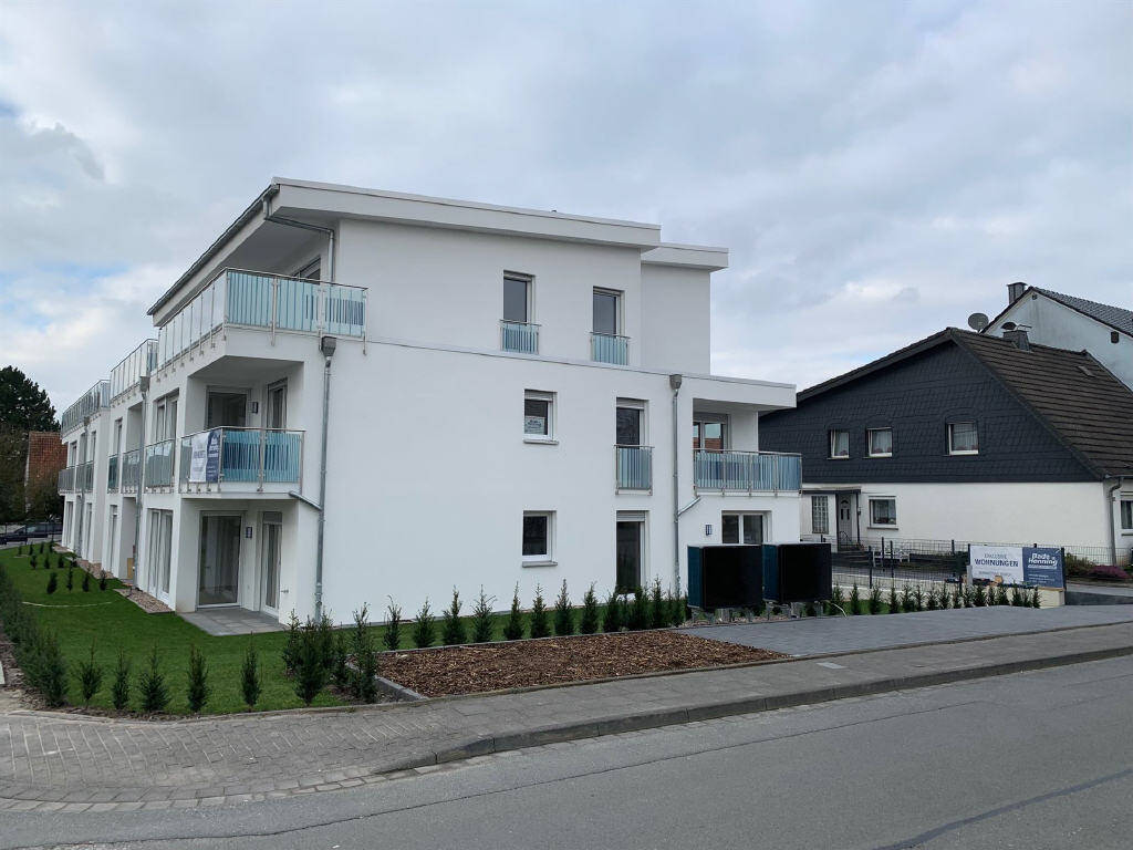 Moderne 2-Zimmer-Wohnung mit Einbauküche in der Südstadt!