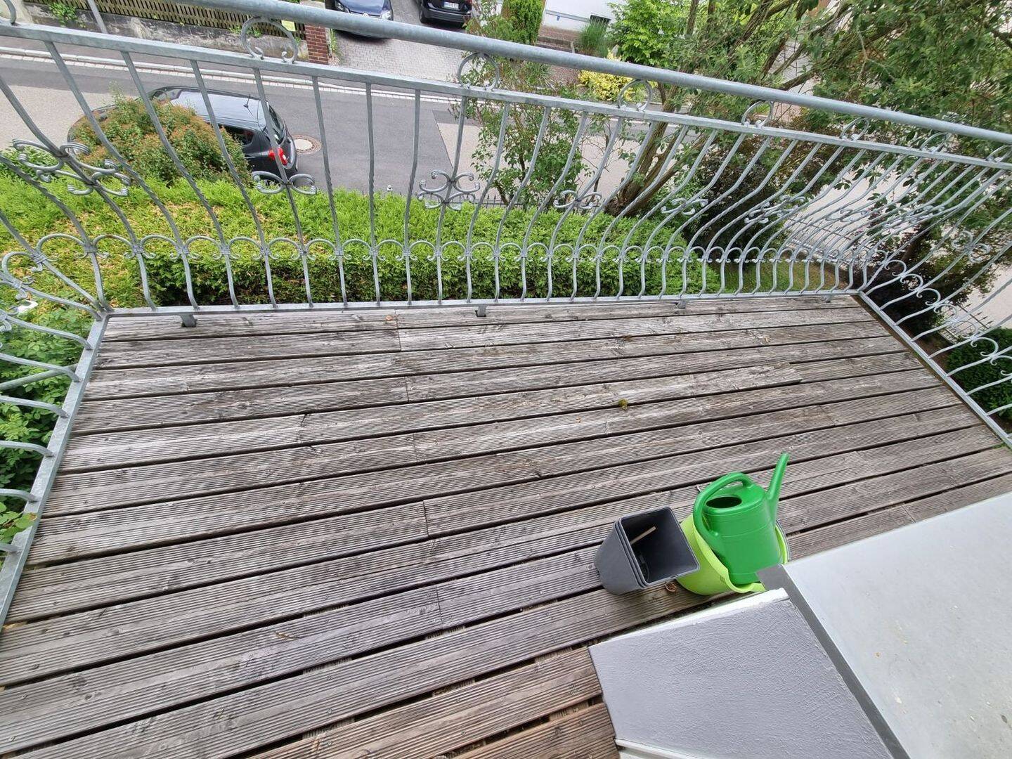 Schöne, helle 5 Zimmerwohnung mit EBK und Balkon
