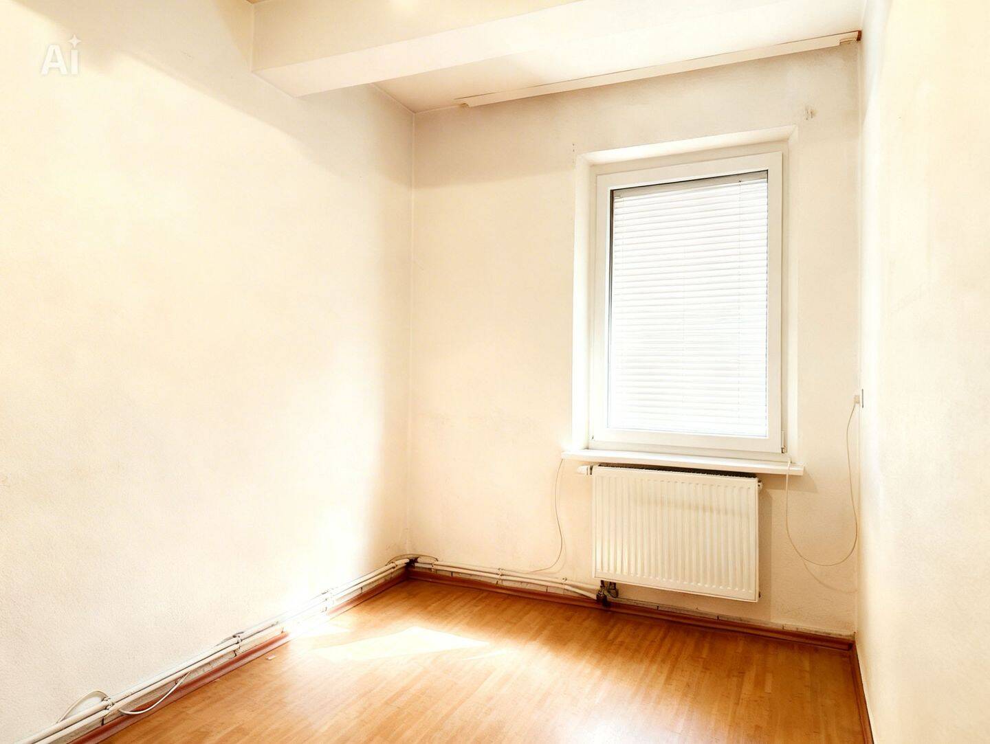 Zentrale 3-Zimmer-Altbauwohnung mit Entwicklungspotenzial - Leerstehend, gestaltbar, in Bahnhofsnähe (Kopie) – Fürth – Vorschaubild 3