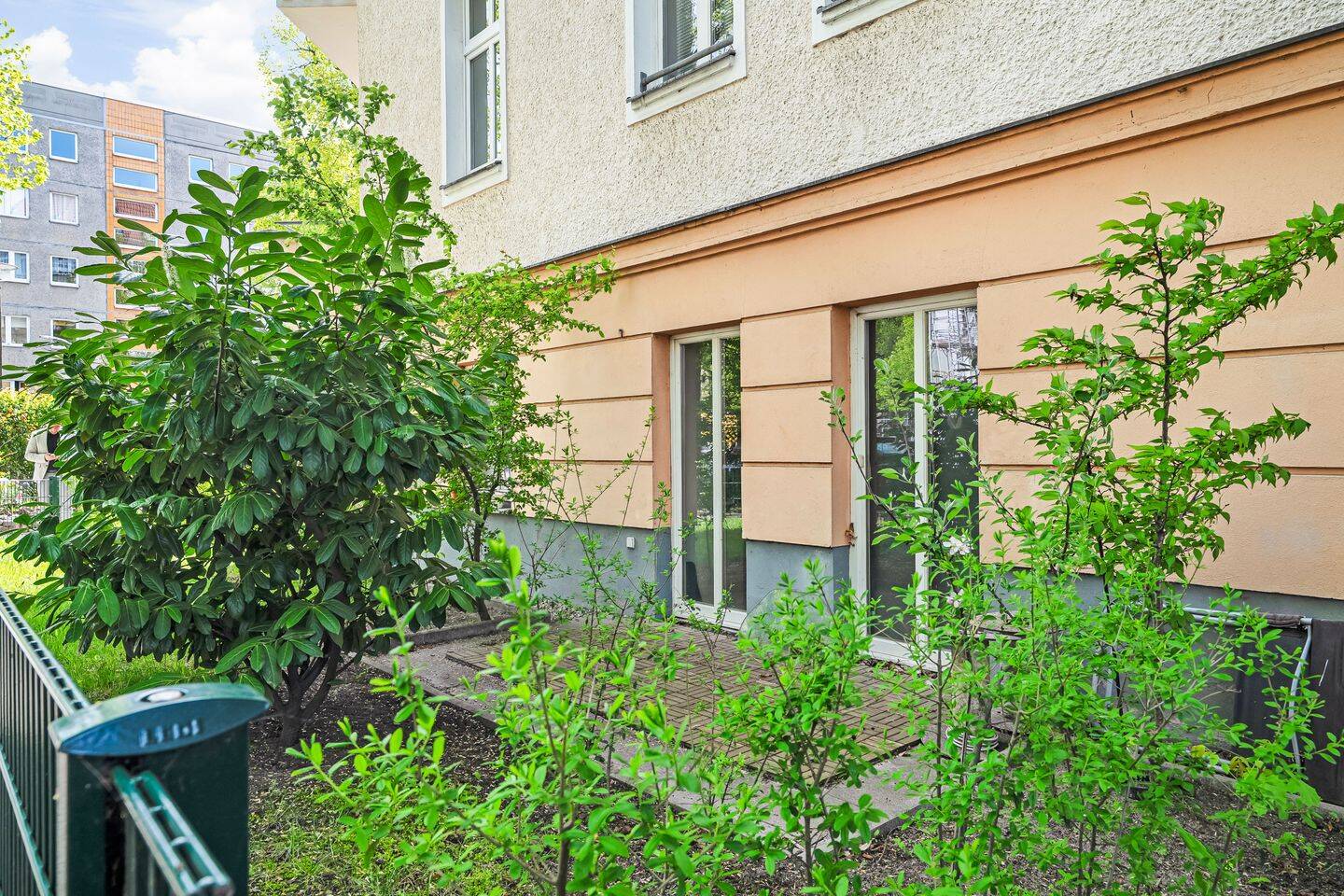 Altbau trifft Moderne - 2-Zimmer-Wohnung mit Terrasse und Perspektive – Berlin – Vorschaubild 3