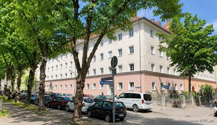 Charmante 4-Zi.-Altbauwohnung mit Fischgrätparkett, 2 Bädern, Hobbyraum nähe Hirschgarten