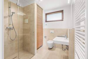**ALT**QQI: Erbbaurecht // Familien-Stadthaus mit drei Dachterrassen – 81549 München – Vorschaubild 7