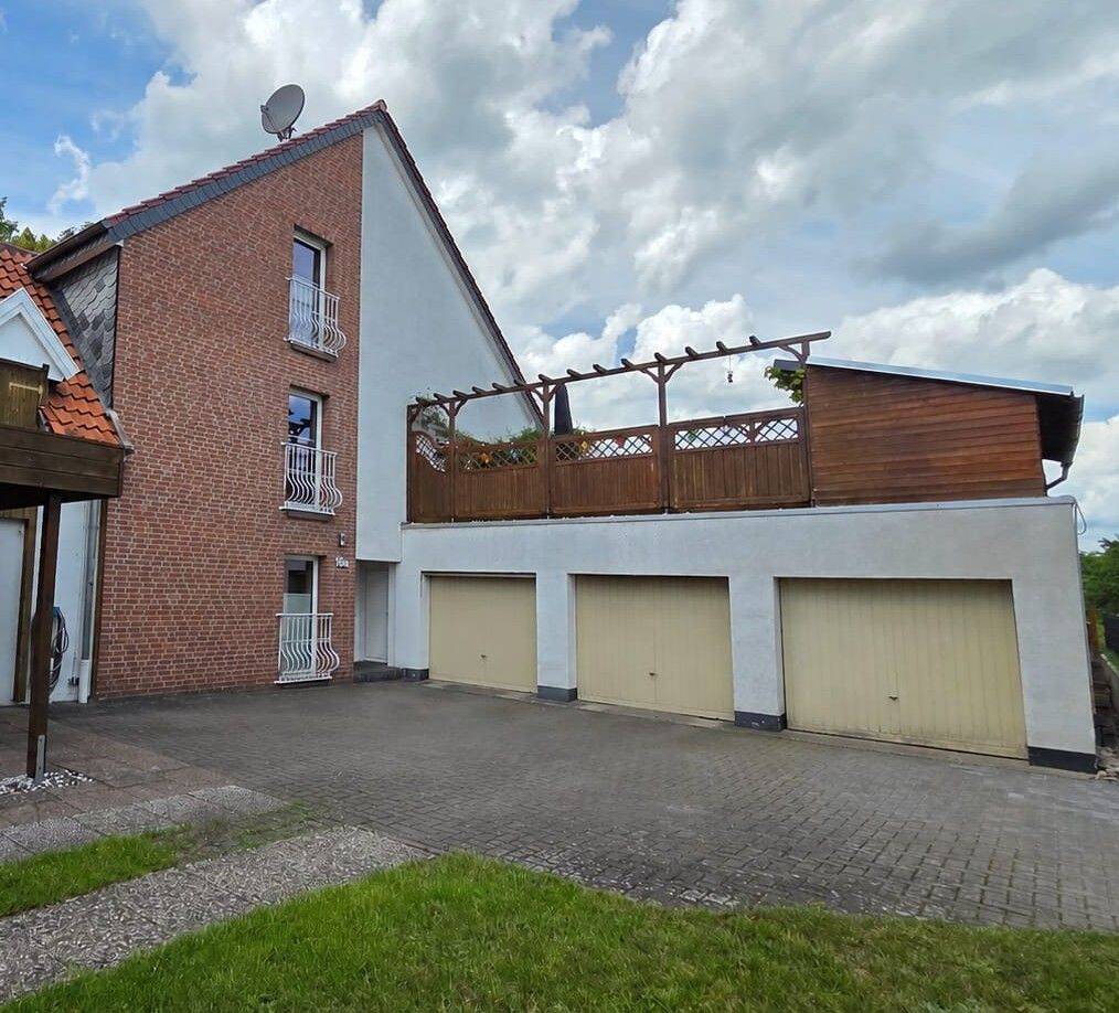 Stadthaus mit traumhafter Dachterrasse – Burgdorf – Vorschaubild 4