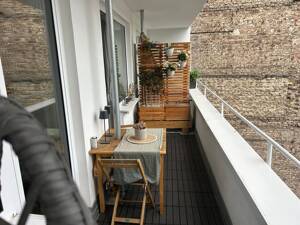 Toplage – voll möbliertes 3 Zimmer Apartment mit eigenem Gym | Zwischenmiete ab 01.09. – 50674 Köln – Vorschaubild 5