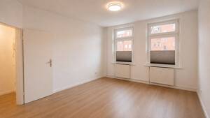 Freie sanierte 2-Zimmer-Wohnung in Lübeck - Kronsforder Allee – 23560 Lübeck – Vorschaubild 2