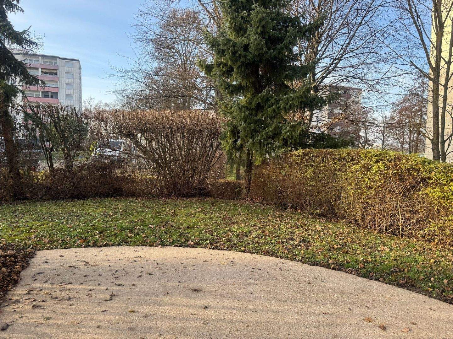 GERADLINIG: MODERNES, LOFTARTIGES HAUS MIT ZWEI STELLPLÄTZEN! – Sinsheim – Vorschaubild 6