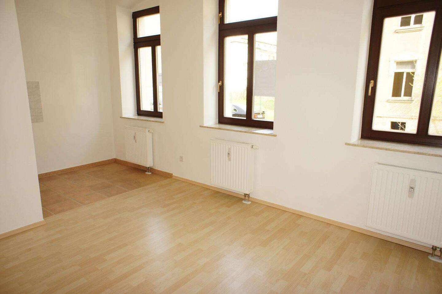 Klein aber fein ... offene Küche - kleines Schlafzi. im 3. OG - frei ab 1.7.26