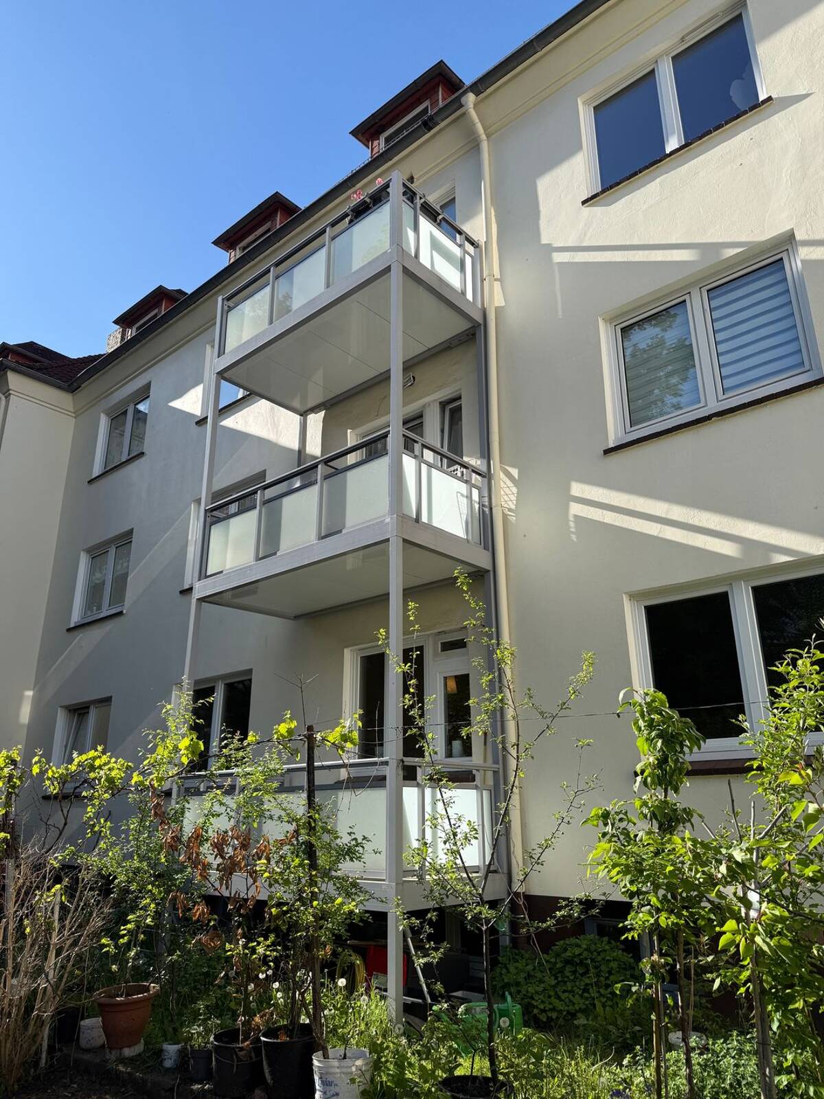 Altbauwohnung mit Potential in Altona/Ottensen – 22767 Hamburg – Bild 1 von 9