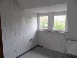 lichtdurchflutete Dachgeschosswohnung mit Loggia – 44805 Bochum – Vorschaubild 4