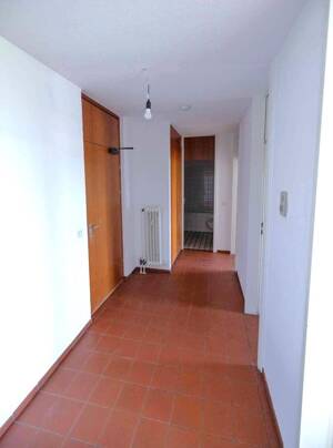 Helle 2,5-Zi. ETW mit Balkon in Erlangen / Wohnung kaufen – 91056 Erlangen – Vorschaubild 6